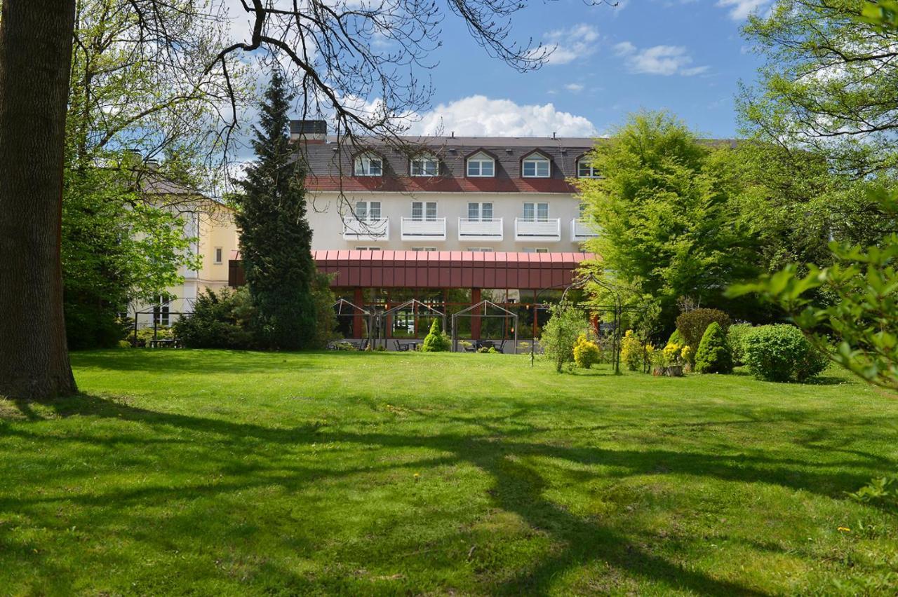 Parkhotel Morris Novy Bor Exterior photo